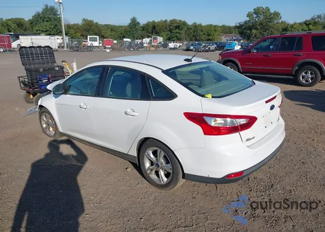 2014 Ford Focus Se z USA, uszkodzony, nr VIN 1FADP3F25EL119620